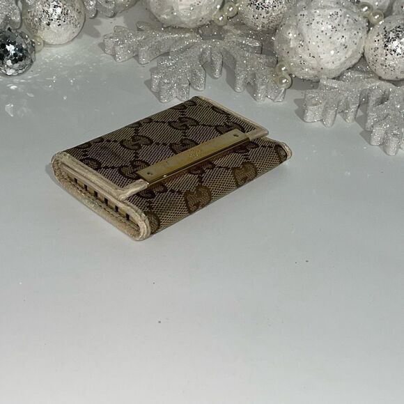 AUTHENTIC GUCCI GG LOGO 6 KEY WALLET - Picture 5 of 10